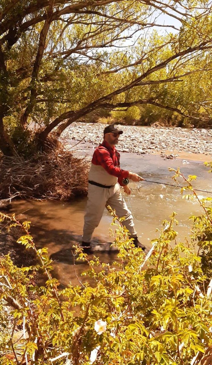 Bardas Del Limay Dormi-Con Hidromasaje - Totalmente Equipado Plottier Zewnętrze zdjęcie